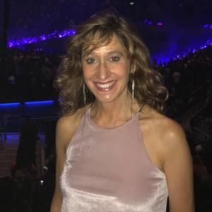 Meet your Posher, Lisa